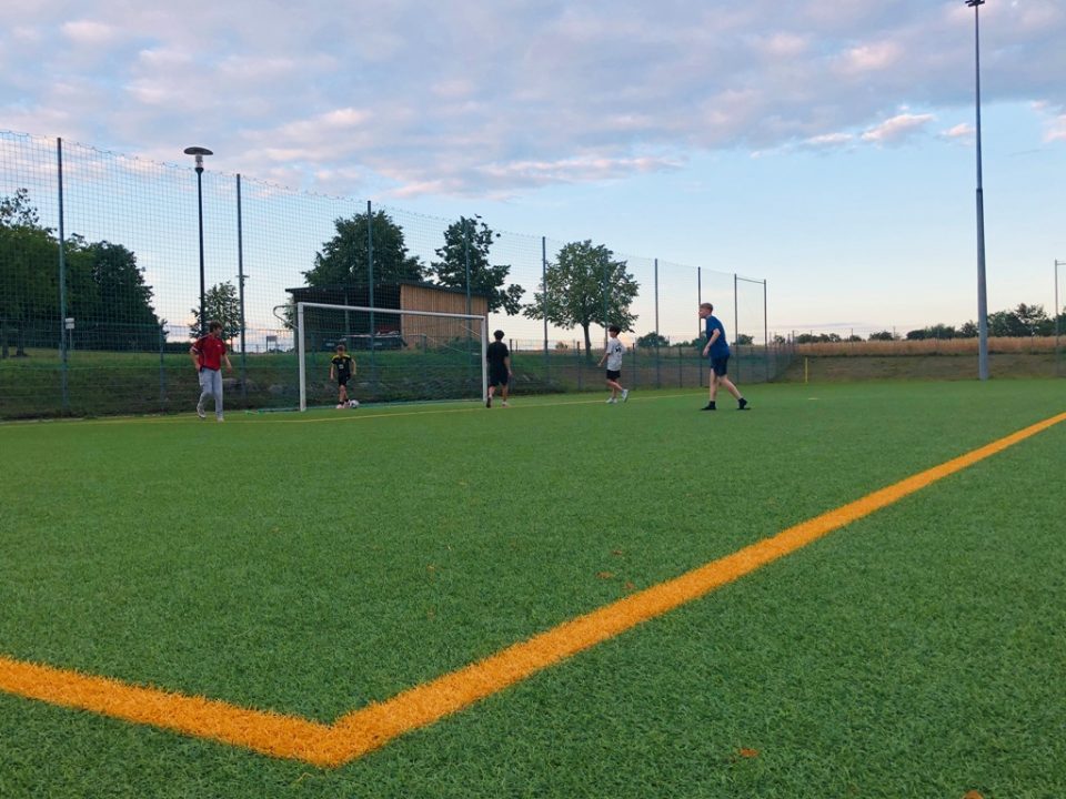 Osterburg-2023-13-Kunstrasenplatz