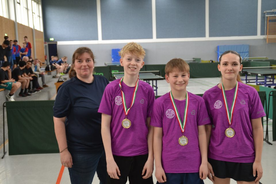 Gadderbaumer TV (Meister Jungen 15, 2. Bezirksliga und Gruppensieger 2. Bezirksliga 3)